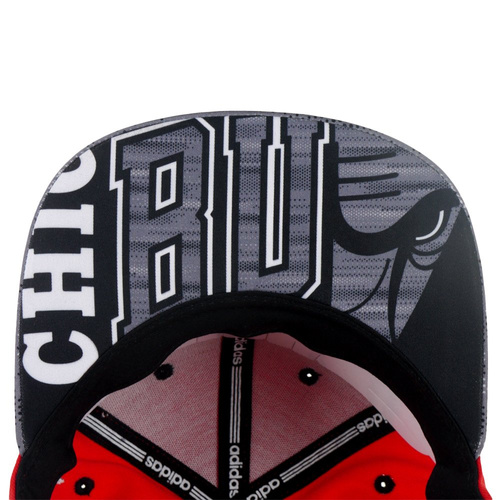 Czapka z daszkiem Adidas Chicago Bulls Flat-Brim Cap unisex sportowa