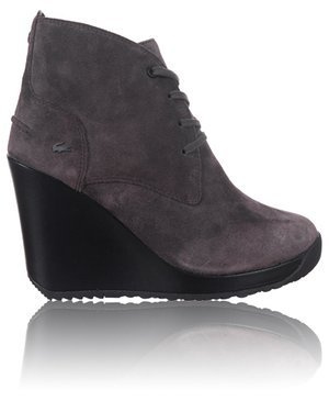 Buty Lacoste Jariselle SRW damskie sportowe botki skórzane zamszowe na koturnie